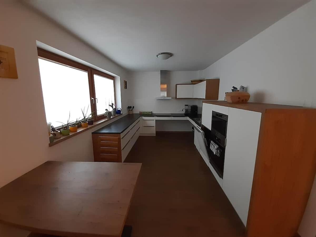 Grosszuegiges Apartment Georg Mayrhofen Barrierefrei Hollenzen Eksteriør billede
