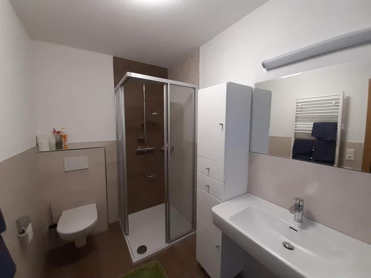 Grosszuegiges Apartment Georg Mayrhofen Barrierefrei Hollenzen Eksteriør billede