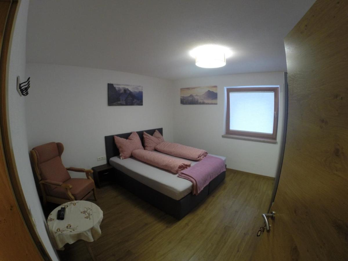 Grosszuegiges Apartment Georg Mayrhofen Barrierefrei Hollenzen Eksteriør billede